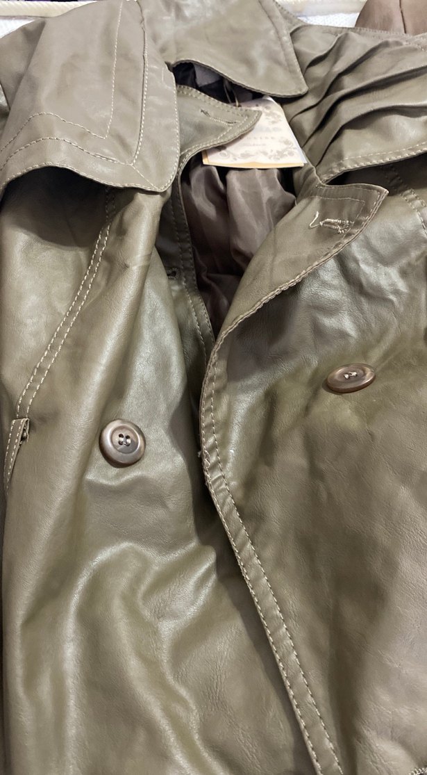 Düğmeli Kadın Deri Ceket - Görsel 2