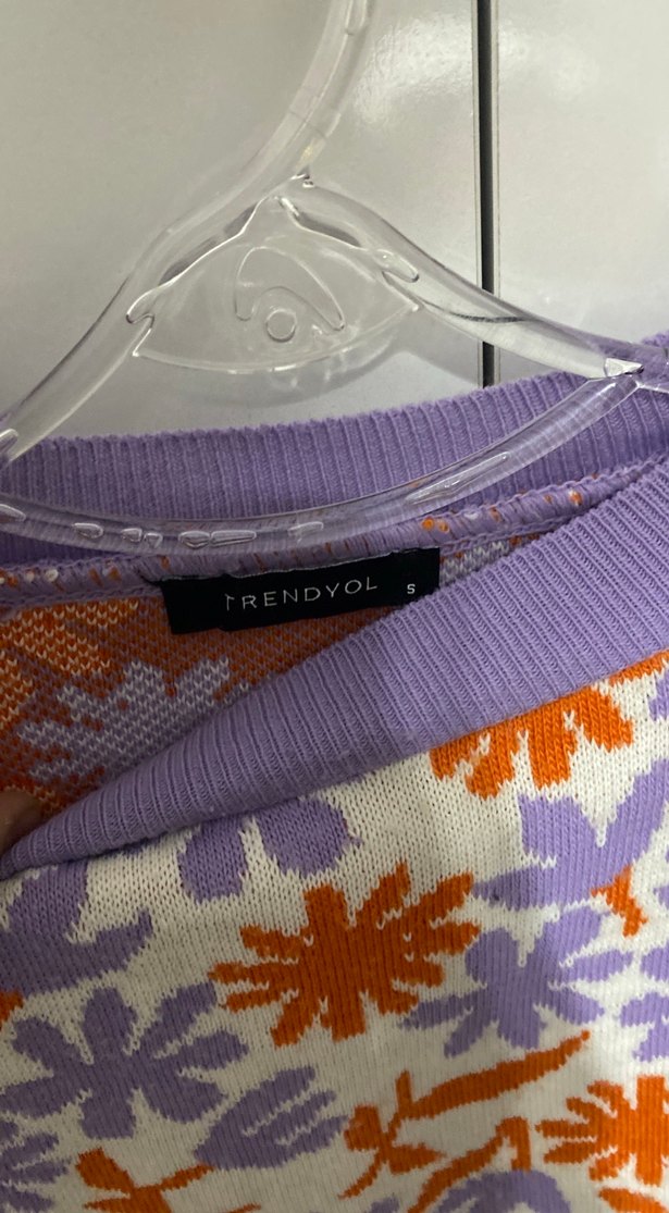 Çiçek Desenli Mor Örgü Kadın Kazak - Görsel 3