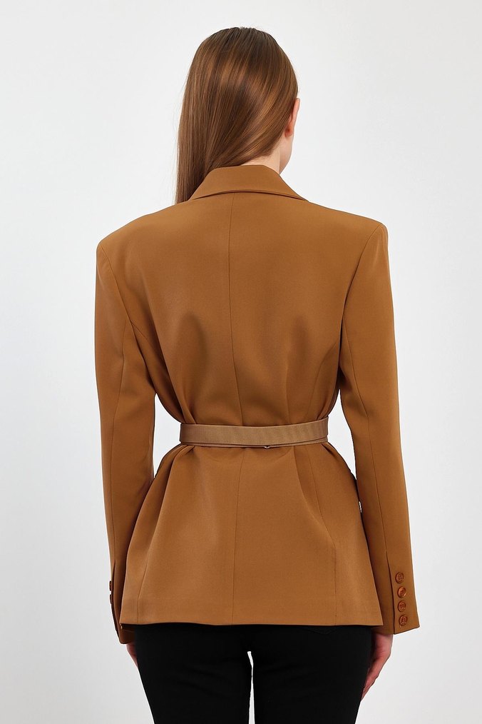 Kemer Detaylı Bej Midi Kadın Blazer - Görsel 4