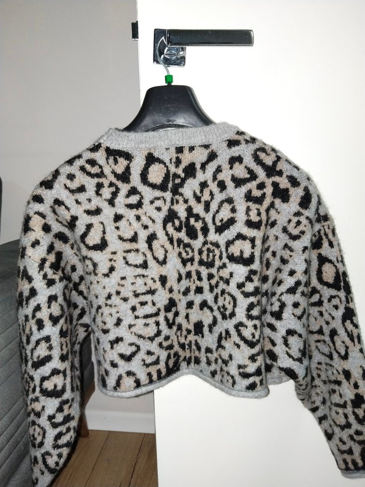 Zara Leopar Desenli Crop Kazak - Görsel 3