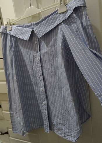 Düşük yaka çizgili kadın gömlek - Görsel 2