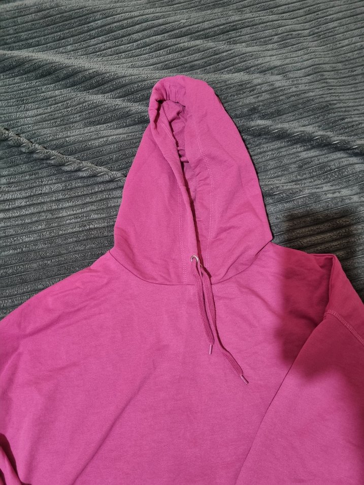 kadın kapüşonlu crop sweatshirt - Görsel 3