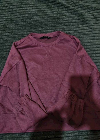 Kadın crop sweatshirt - Görsel 2