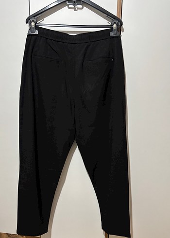 Siyah Kumaş Rahat Pantolon - Görsel 4