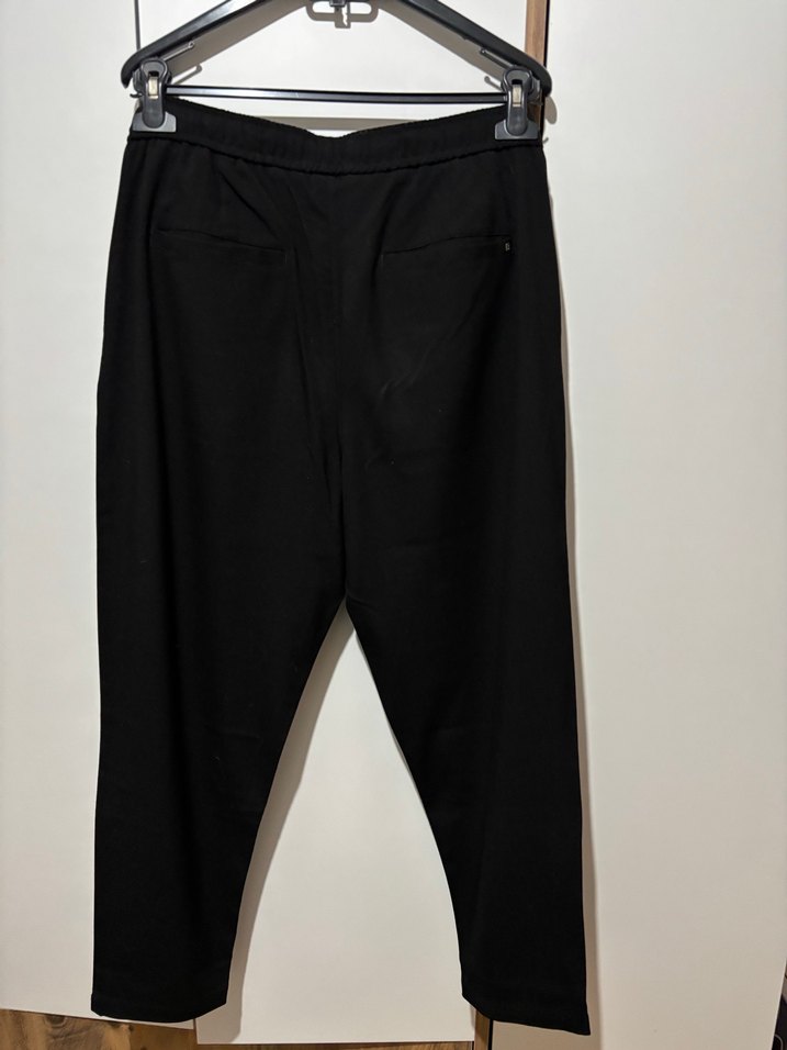 Siyah Kumaş Rahat Pantolon - Görsel 5