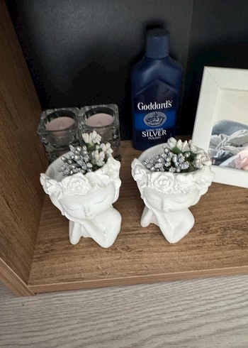 Beyaz çiçekli seramik figürin seti - Görsel 2