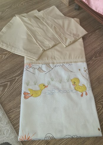 Kırmızı Kalp Desenli Bebek Taşıma Yatağı - Görsel 4