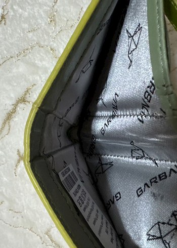 Parlak Yeşil Deri Kadın Cüzdanı - Görsel 5