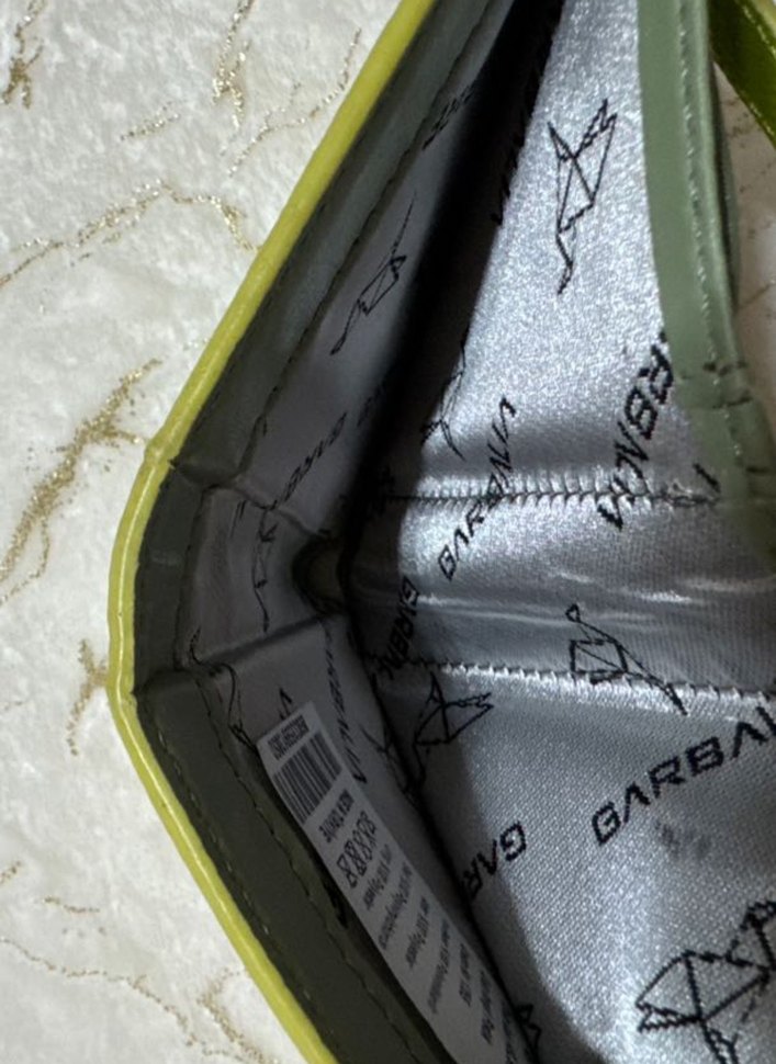 Parlak Yeşil Deri Kadın Cüzdanı - Görsel 5