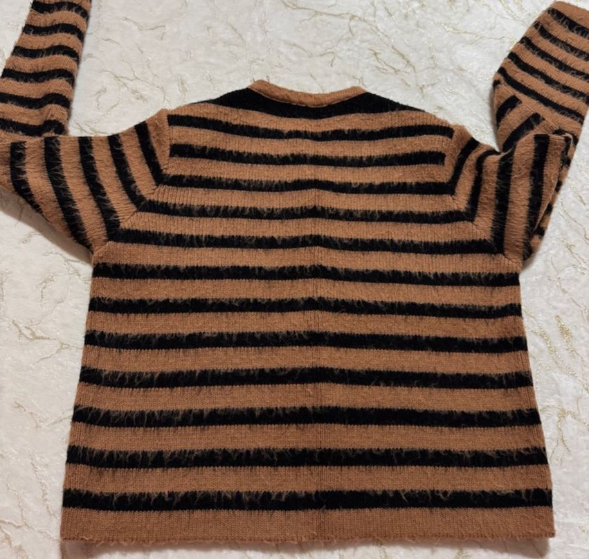 Düğmeli Kahverengi Çizgili Kadın Hırka - Görsel 3