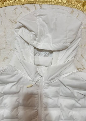 Kadın Beyaz Kapüşonlu Fermuarlı Ceket - Görsel 7