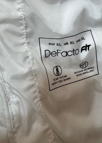 Kadın Beyaz Kapüşonlu Fermuarlı Ceket - Görsel 3