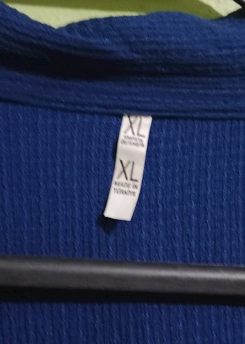 Düğmeli Uzun Kollu Mavi Gömlektakim - Görsel 2