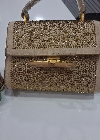 Altın Renkli Boncuk İşlemeli Deri Kadın Çantası - Görsel 2