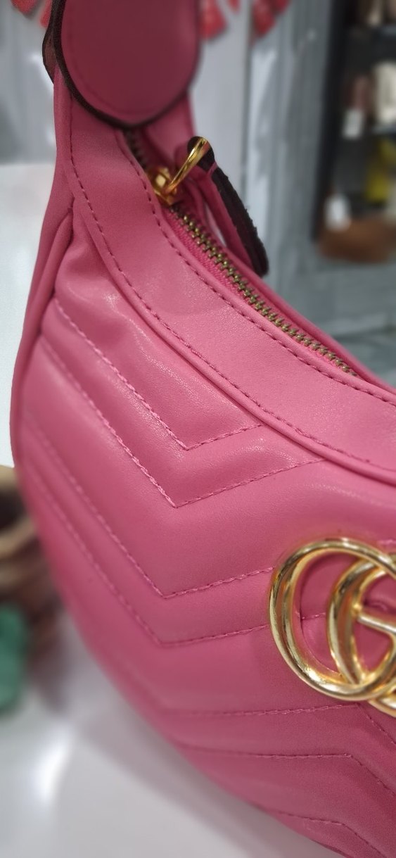 Parlak Pembe Deri Kadın Çanta - Görsel 3