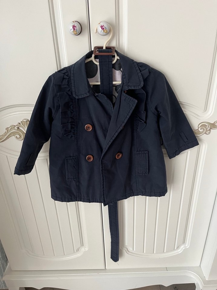 Kız Çocuk Düğmeli Lacivert trençkot - Görsel 2