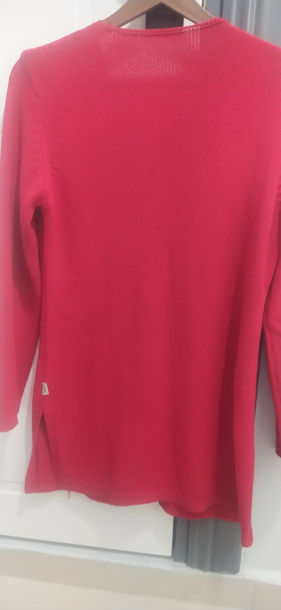 Kırmızı V Yakalı Örgü Kadın Kazak - Görsel 3