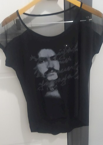 Siyah Baskılı Kadın Tişört - Görsel 2