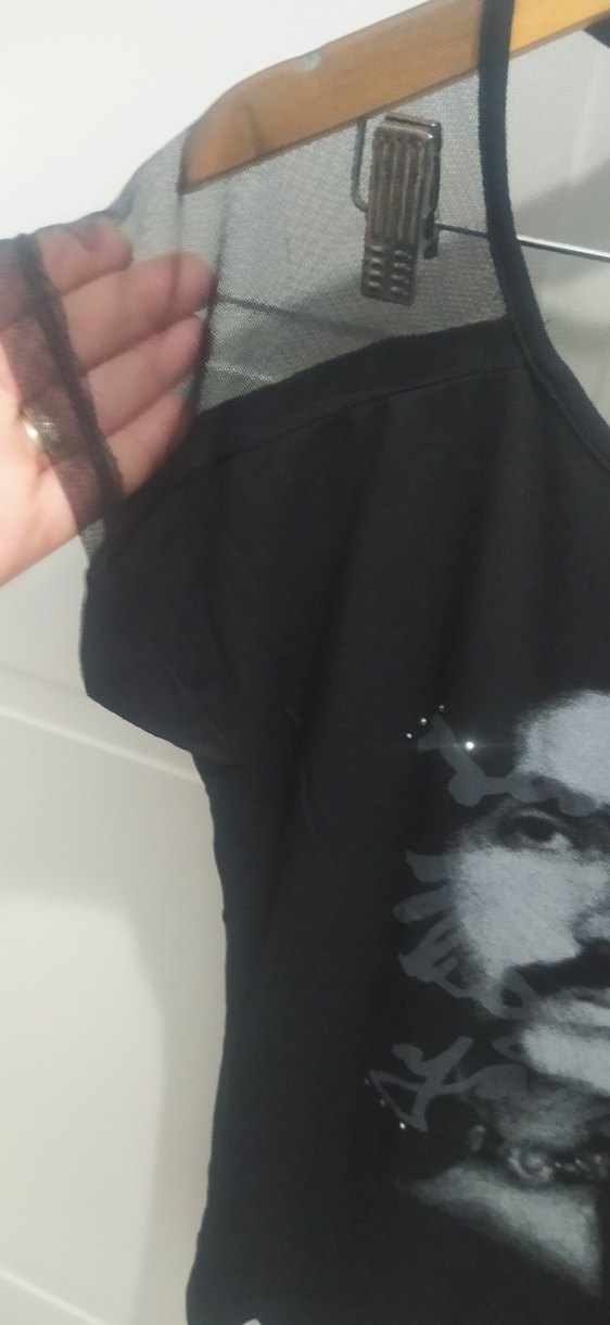 Siyah Baskılı Kadın Tişört - Görsel 4