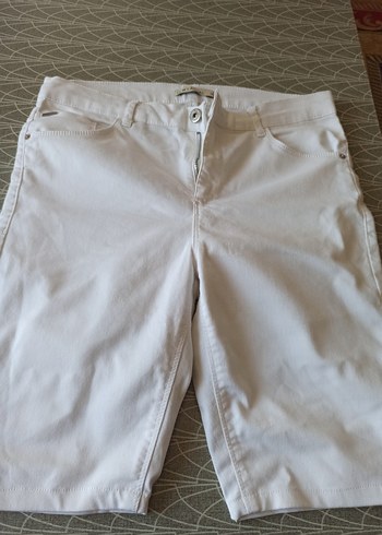 Beyaz Kadın Bermuda Şort, Normal Boy, Pamuk - Görsel 3