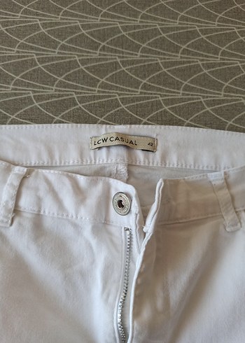 Beyaz Kadın Bermuda Şort, Normal Boy, Pamuk - Görsel 2