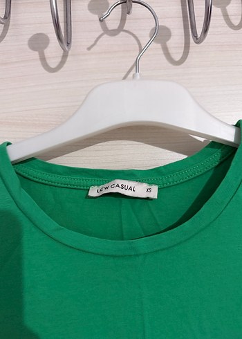 Yeşil Baskılı Kısa Kollu Salaş Tişört - Görsel 2