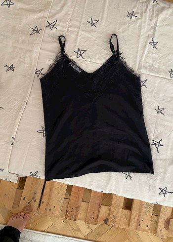 V Yaka Siyah Saten Kadın Atlet - Görsel 5