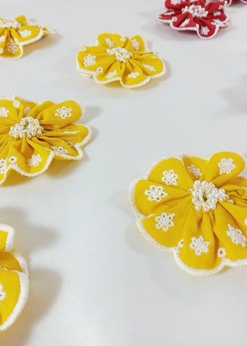 Nakışlı Sarı Fırfırlı çıtçıtlı toka - Görsel 4