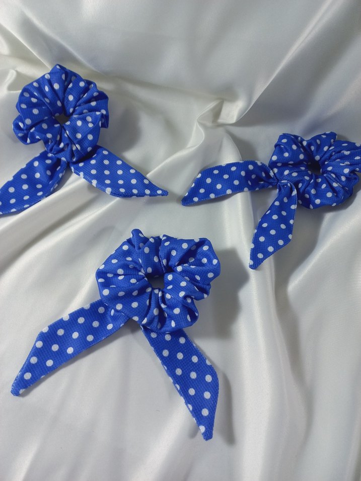 Mavi Puantiyeli Fiyonk Detaylı Saç Tokası - Görsel 5