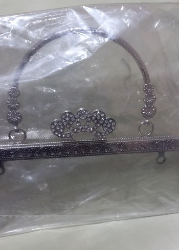 Gri Nakışlı Metal Tokalı Abiye Çanta - Görsel 2