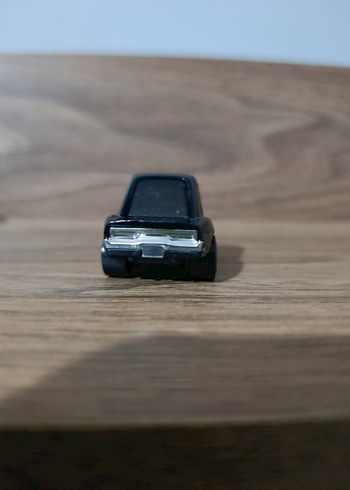 HotWheels hızlı ve öfkeli serisinden araç, şekli garip. - Görsel 3