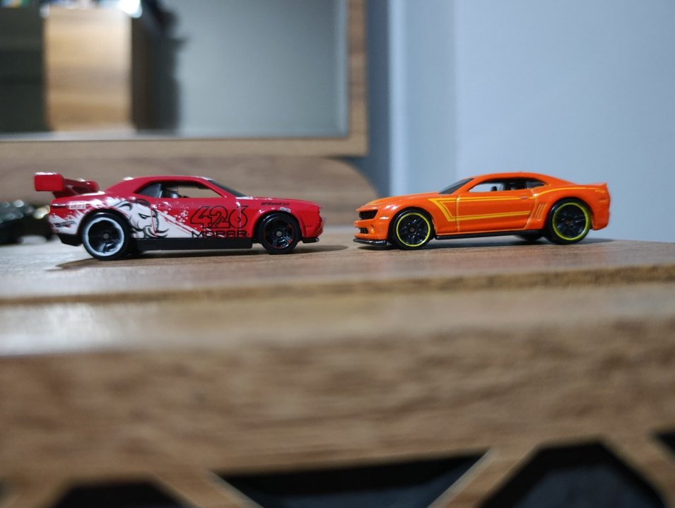HotWheels Dodge Charger&Mustang - Görsel 3