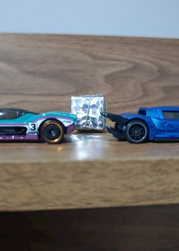 HotWheels ikili regular araba - Görsel 4