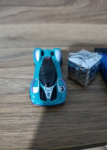 HotWheels ikili regular araba - Görsel 6