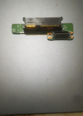 Yeşil Laptop Parçası Bağlantı Aparatı - Görsel 5