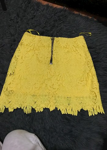 Sarı İşlemeli Dantel Mini Etek - Görsel 2