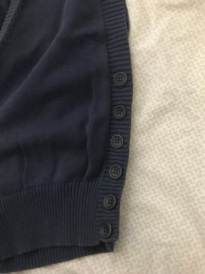 Düğmeli Mavi V Yaka Kadın Süveter - Görsel 2