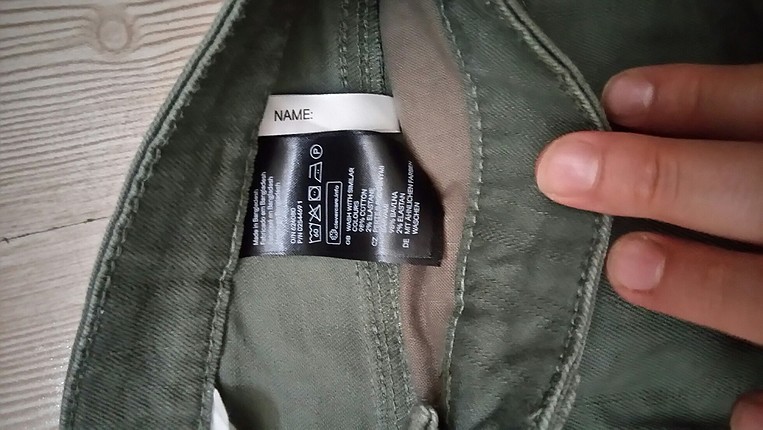 H&M yeşil şort
