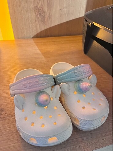 Crocs kız terlik