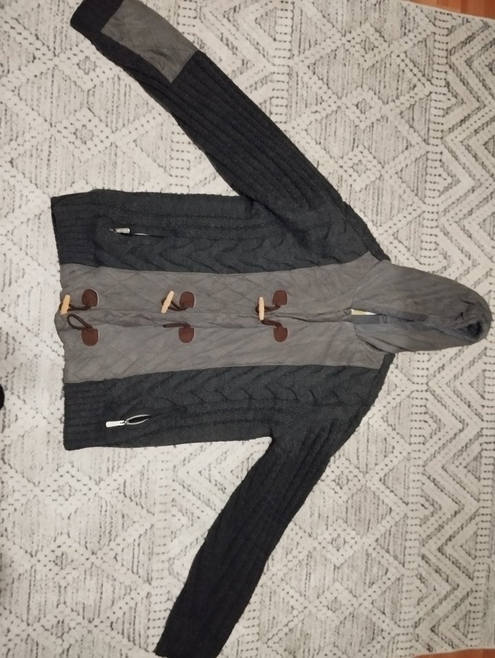 Gri Örgü Kapüşonlu Hırka - Görsel 3