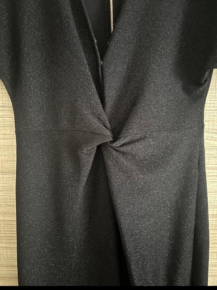 V Yaka Siyah Drapeli Uzun Elbise - Görsel 3