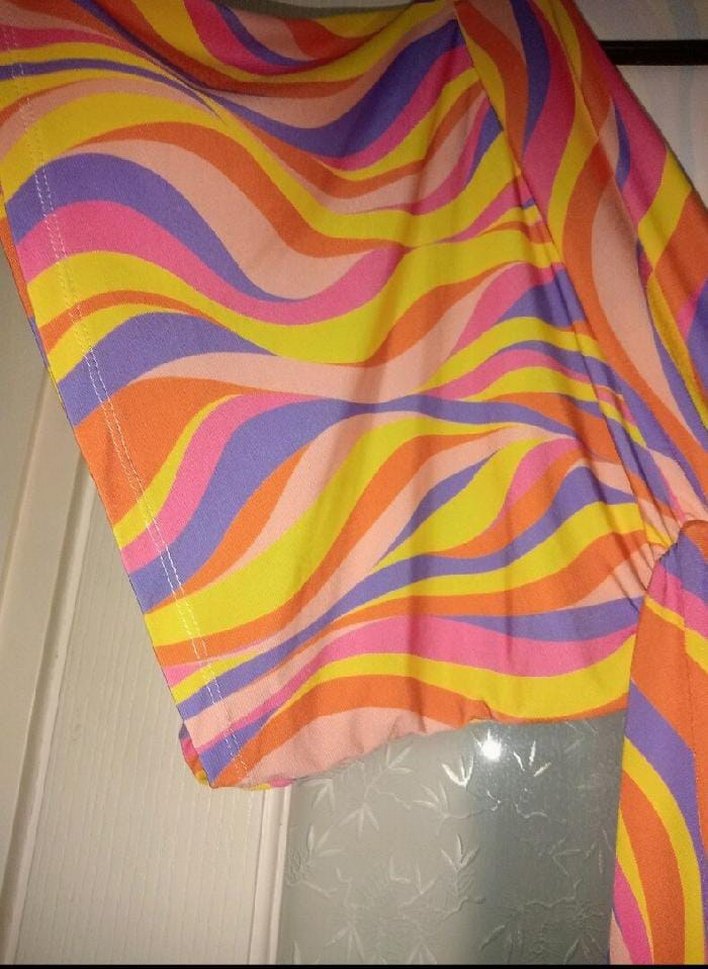 Çok Renkli Kısa Şort Tulum - Görsel 2