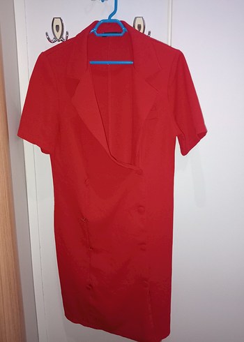 Kısa Kollu Parlak Kırmızı Midi Kadın Elbise - Görsel 7
