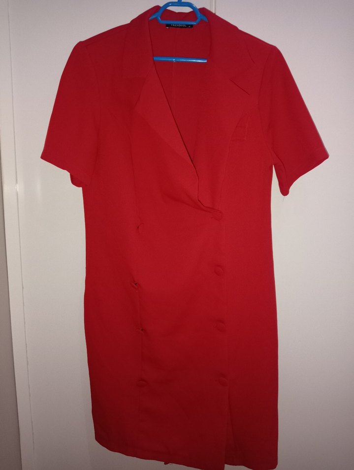 Kısa Kollu Parlak Kırmızı Midi Kadın Elbise - Görsel 5