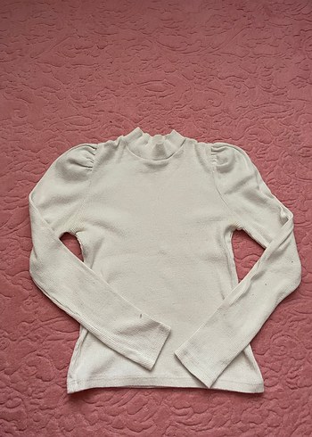 Beyaz Yüksek Yakalı Kadın Triko - Görsel 2