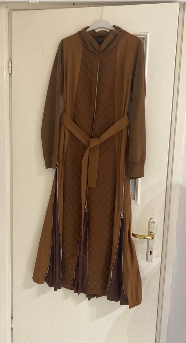 Kahverengi Kuşaklı Uzun Kadın Kaban - Görsel 2