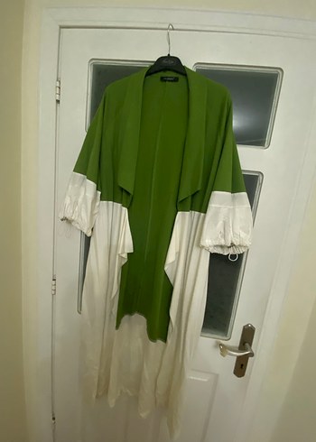 Yeşil Beyaz Uzun Salaş Kadın kap - Görsel 3