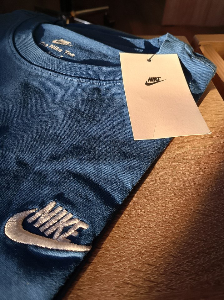 Nike Club T-shirt - Görsel 2