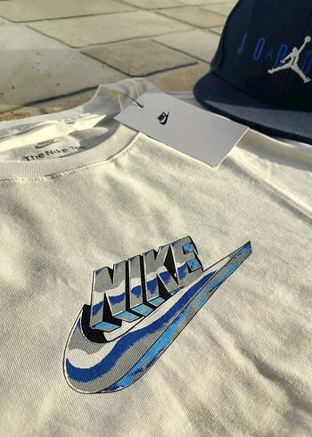 Nike m