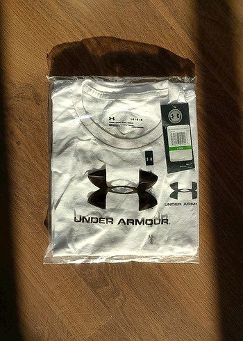 Under Armour T shirt - Görsel 4
